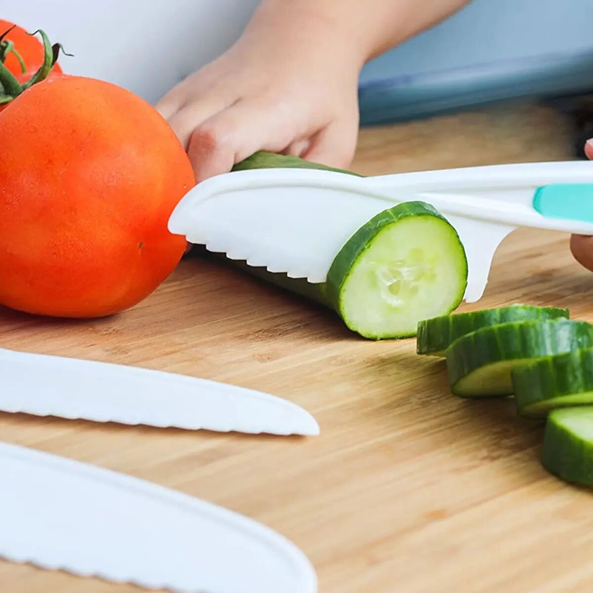 SET DE CUCHILLOS DE COCINA PARA NIÑOS