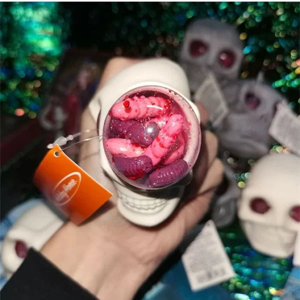 Juguete antiestrés gótico con forma de calavera