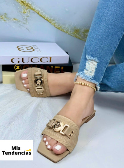 SANDALIA PLANA REF. MONEDA