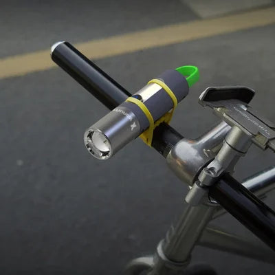 Linterna láser táctica recargable LED de 80000 lúmenes altos