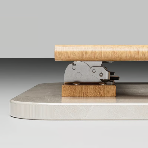 Soportes plegables de alta resistencia con autobloqueo de 90°