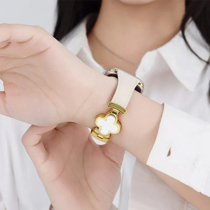 Correa de cuero con flor de la suerte para Apple Watch