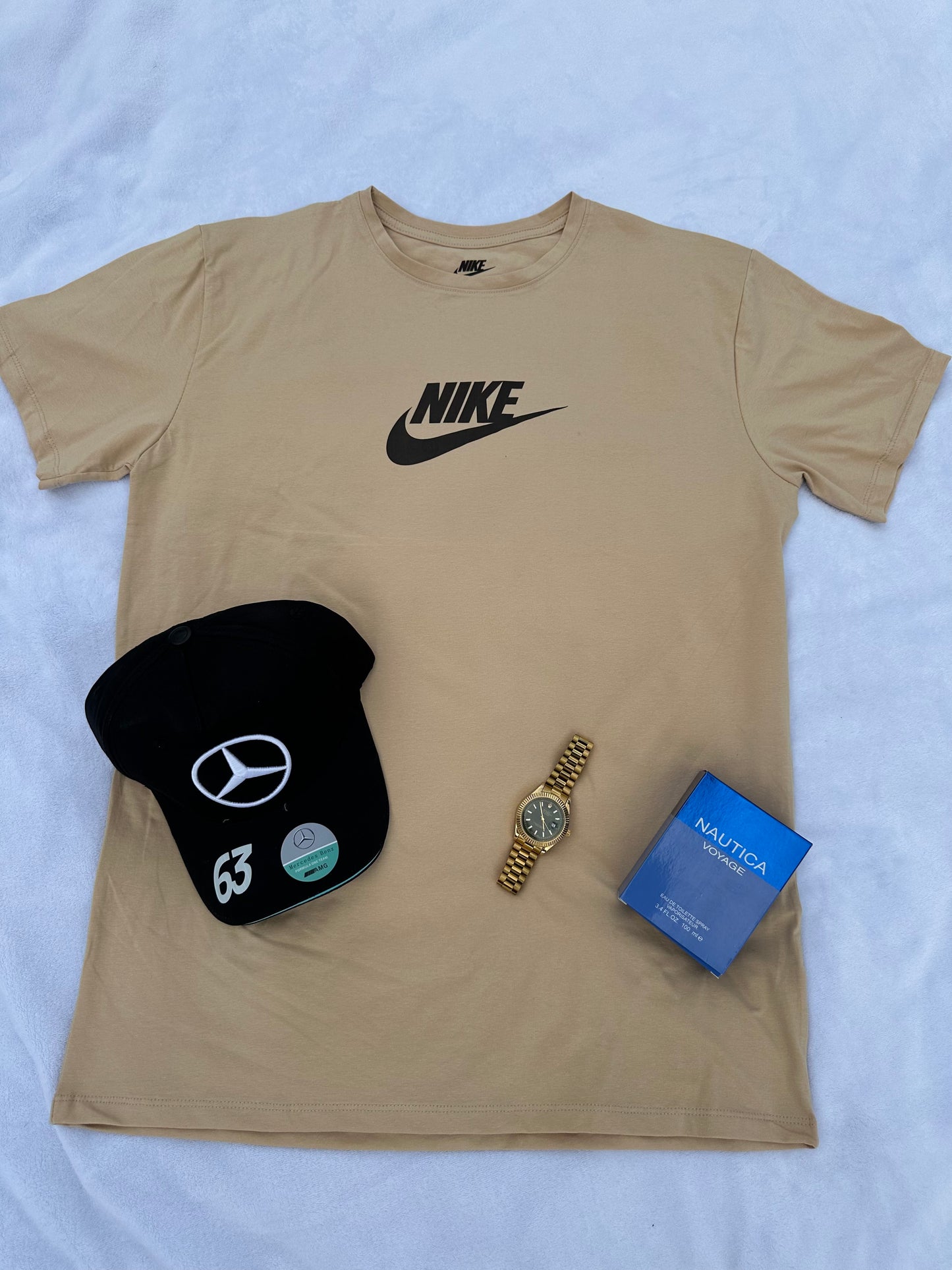 SUPER COMBO Camiseta Gorra Reloj y Loción