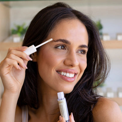 Cejas - Serum para crecimiento de cejas y pestañas